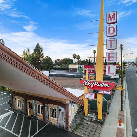 Sky Palm Motel - Orange Εξωτερικό φωτογραφία